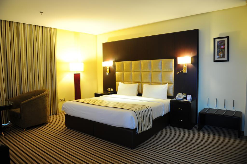 Al Bastaki International Hotel Kuwait City Esterno foto