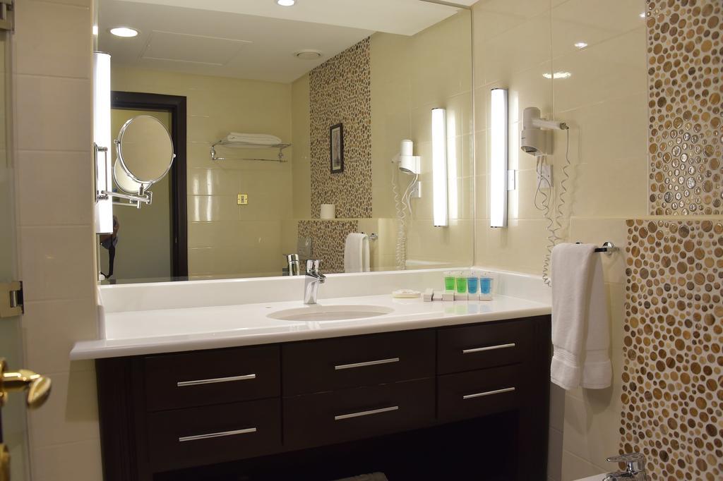 Al Bastaki International Hotel Kuwait City Esterno foto